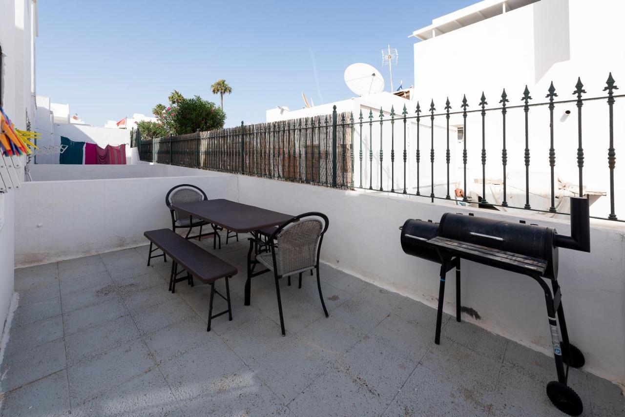 Lava Teneguia, 5 Guests In 2 Bedrooms Puerto del Carmen  Zewnętrze zdjęcie