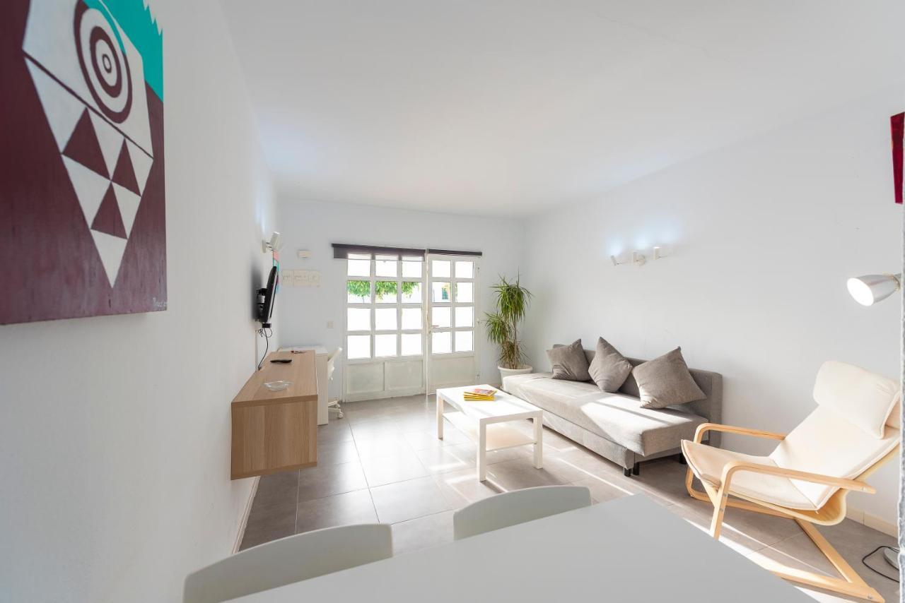 Lava Teneguia, 5 Guests In 2 Bedrooms Puerto del Carmen  Zewnętrze zdjęcie